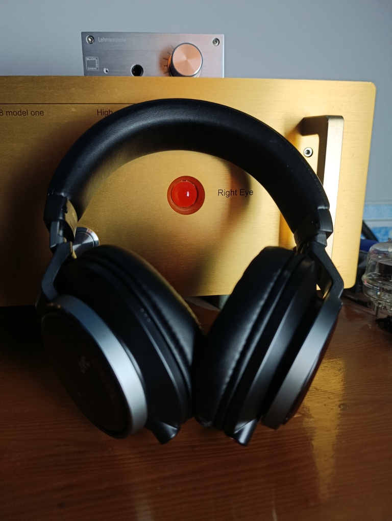 JVC HA-SW02 WOOD 02