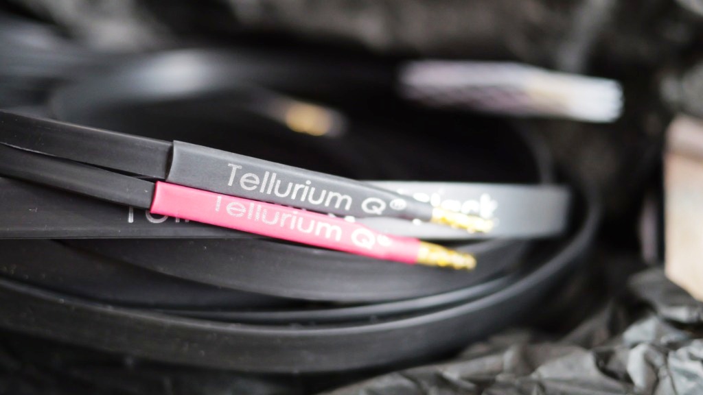 Tellurium Q Black штекера